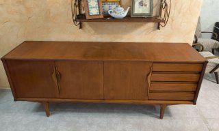 Aparador de teca vintage Mid Century