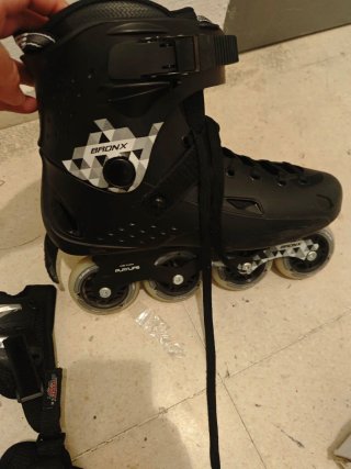 Patines Freeskate marca Playlife talla 44