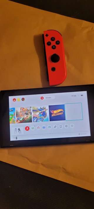 Nintendo Switch Roja