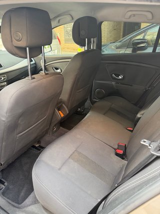 Renault Mégane Dynamique 1.9 dCi 130 CV – Año 2009