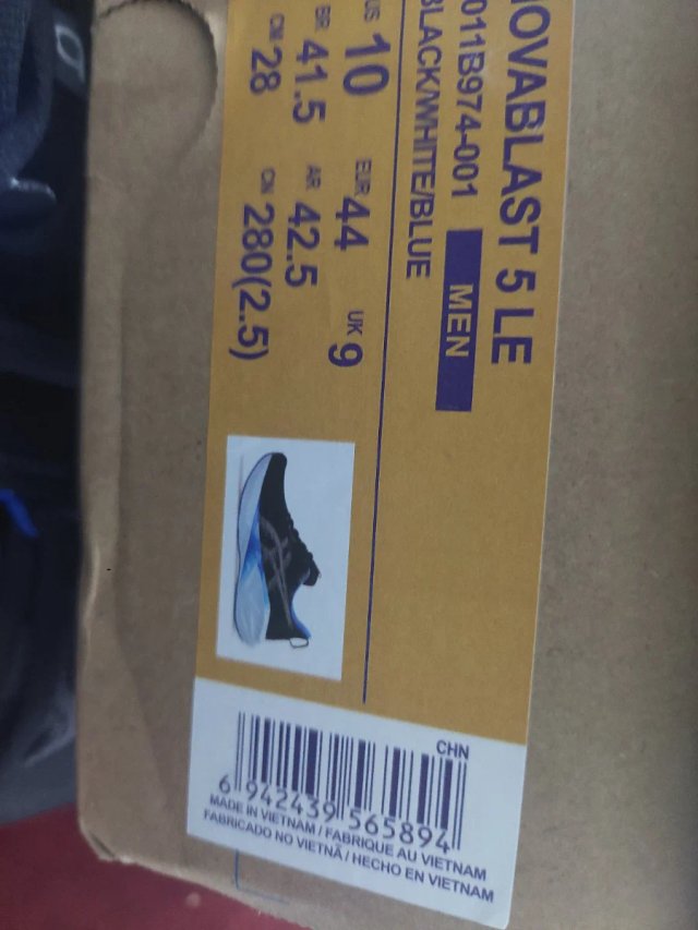 Asics Novablast 5 Talla 44 Nuevas