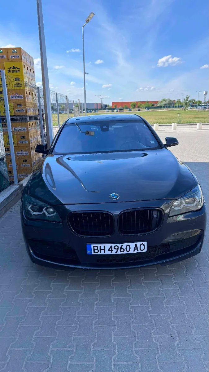BMW Serie 7 2013 - foto 1