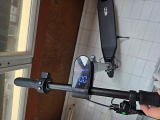 Patinete Cecótec Bongo D30 xl connected.