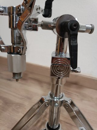 Soporte Caja DW 9399