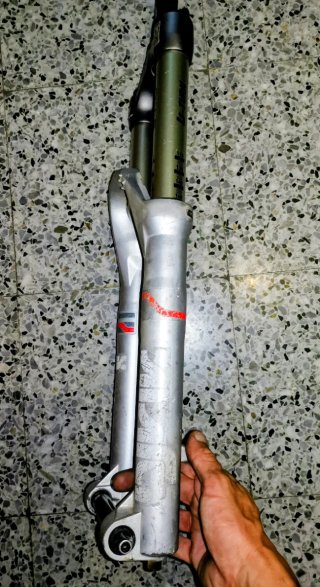 RockShox Lyrik U-Turn 160mm 26 Horquilla1