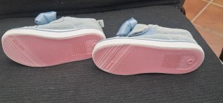 Zapatillas Mayoral niña lazo azul