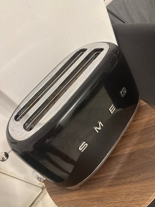 Tostadora Smeg Negra 4 Rebanadas