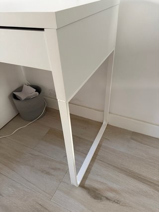 Escritorio Ikea Micke Blanco en perfecto estado