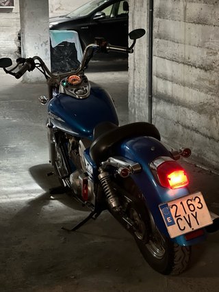 Honda Shadow 125 azul
