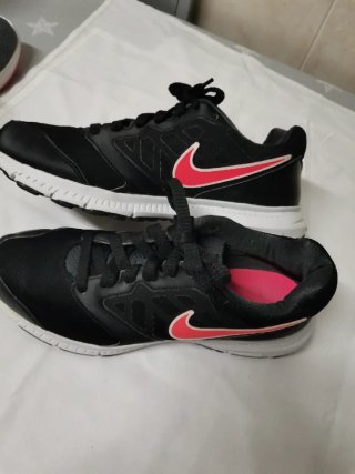 Lote 3 pares zapatillas talla 39/40