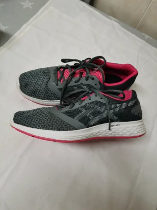 Lote 3 pares zapatillas talla 39/40