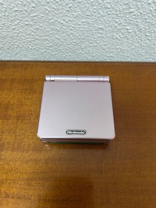 ¡IMPOLUTA! Game Boy Advance SP Rosa + Cargador