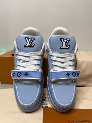 Louis Vuitton LV Trainer Low Velcro Strap Azul