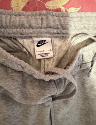 Conjunto Nike Sudadera y Pantalón Hombre Gris