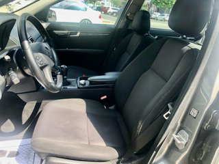 Mercedes-Benz Clase C 200 D