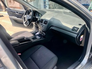 Mercedes-Benz Clase C 200 D