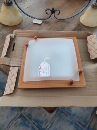Plafón de madera y cristal