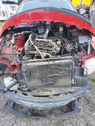 Alfa Romeo 159 Rojo para piezas