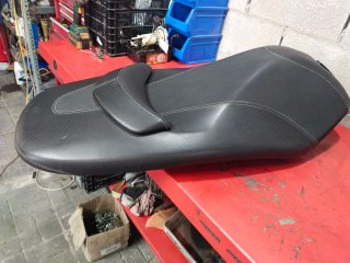 Asiento Peugeot metrópolis 400