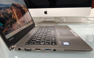Toshiba i5 256-SSD 12GB-Ram Portege Z30 13.3"