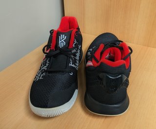 Zapatillas Nike Kyrie Flytrap II Talla 42,5