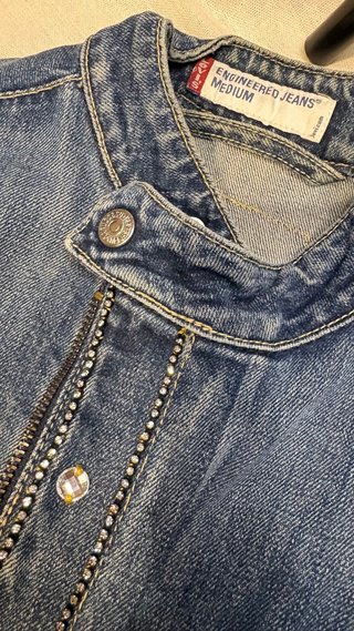Chaqueta Levi's Denim Talla M con Tachuelas