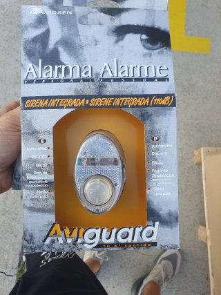 Alarma Personal  Seguridad Avidsen Aviguard 110db