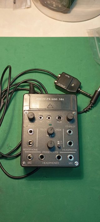 Intercomunicador Aéreo Pilot PA 400-3BL