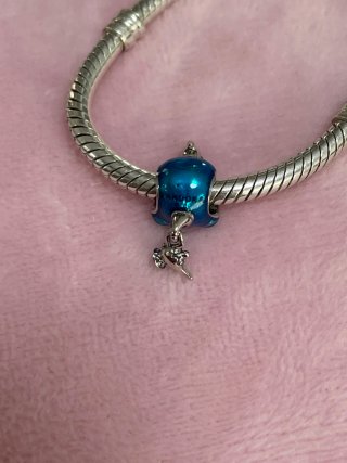 Charm Genio Aladdín Disney