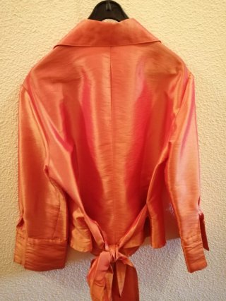 Camisa de vestir naranja para señora