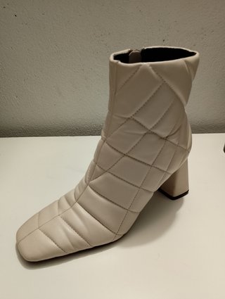 Botines piel Stradivarius