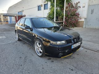 SEAT Leon 2004