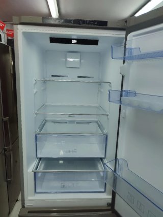 Nevera Beko plateada 185/60cm A++ con garantia