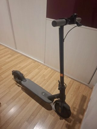 Patinete Eléctrico Xiaomi Mi Electric Scooter 1S