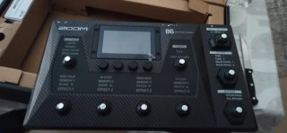 Pedalera Bajo Zoom B6