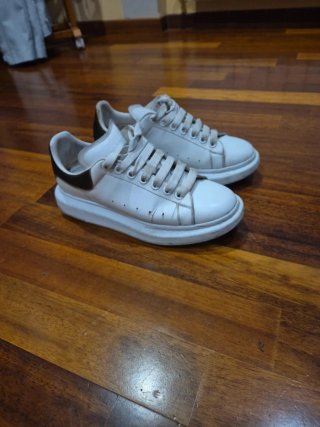 Alexander McQueen sneakers bianche