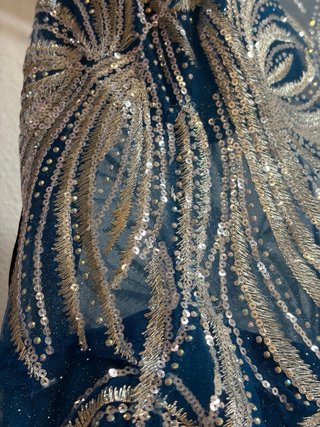 Vestido largo azul con plateado
