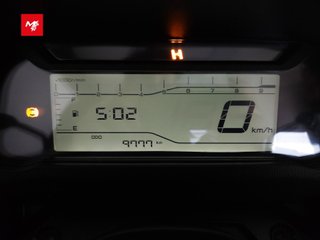 YAMAHA TRICITY 300 2024 9777 kms.