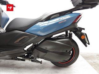 YAMAHA TRICITY 300 2024 9777 kms.