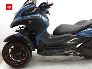 YAMAHA TRICITY 300 2024 9777 kms.