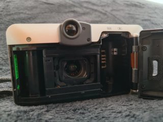 Fujifilm Zoom Date 115 SR Cámara Analógica