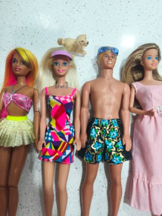 Lotto di 7 Bambole Barbie Vintage
