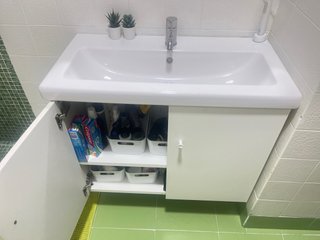 Lavabo de baño blanco