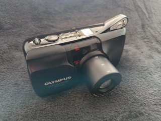 Olympus mju :] Zoom Panorama - Cámara analógica
