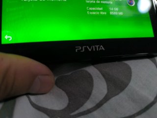 PS Vita Slim Negra