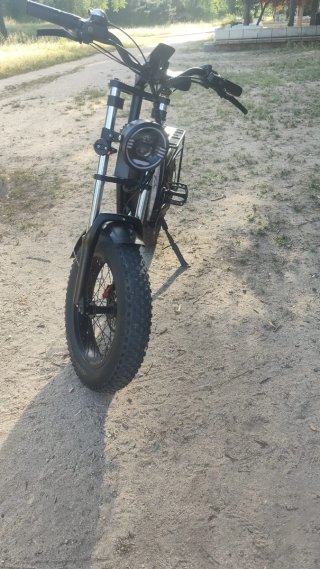 Bicicleta Eléctrica Fat Bike Negra