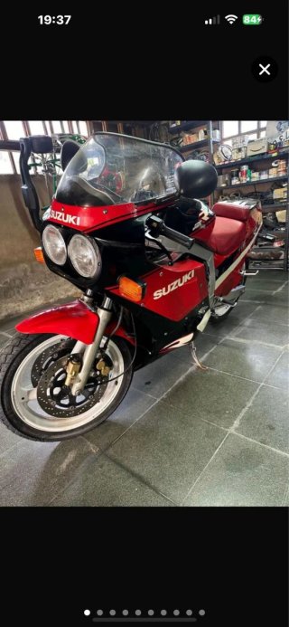 Suzuki GSXR1100 1988 Slabside Gixxer