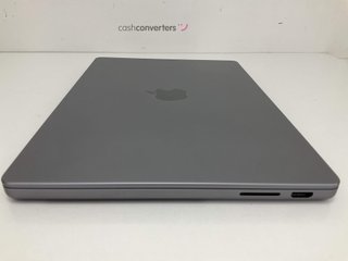 portatil apple apple macbook pro m3 8-core 4.0 14 (10gpu) (2023) (a2918)