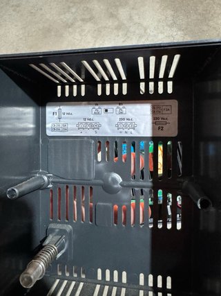 Cargador Baterías CBE CB-516 12V 16A