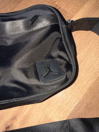 Bolso Jordan Negro Original